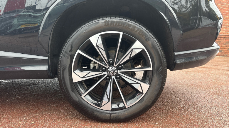 MG HS 1.5 T-GDI Trophy 5dr DCT Petrol Hatchback